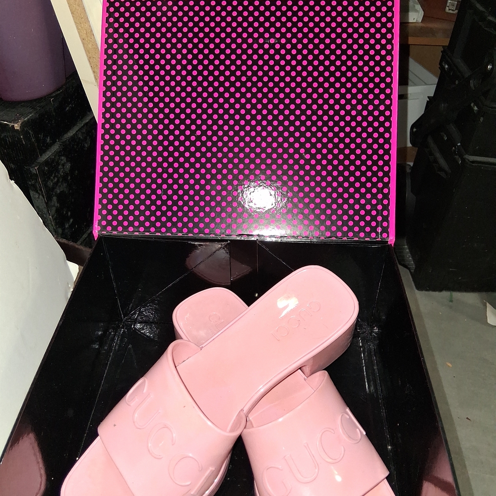 Gucci Glossy Light Pink Logo Slide Mules